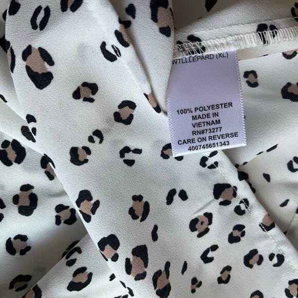 Elle Women’s 3/4 Sleeve Leopard Print Semi Sheer Blouse size XL, Off White - Picture 8 of 9